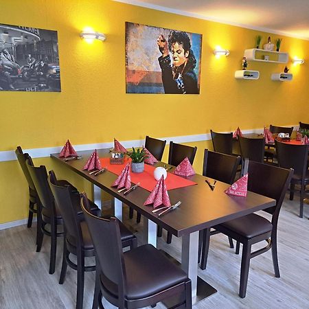 Hotel Altes Badehaus Bad Dürrenberg Екстериор снимка