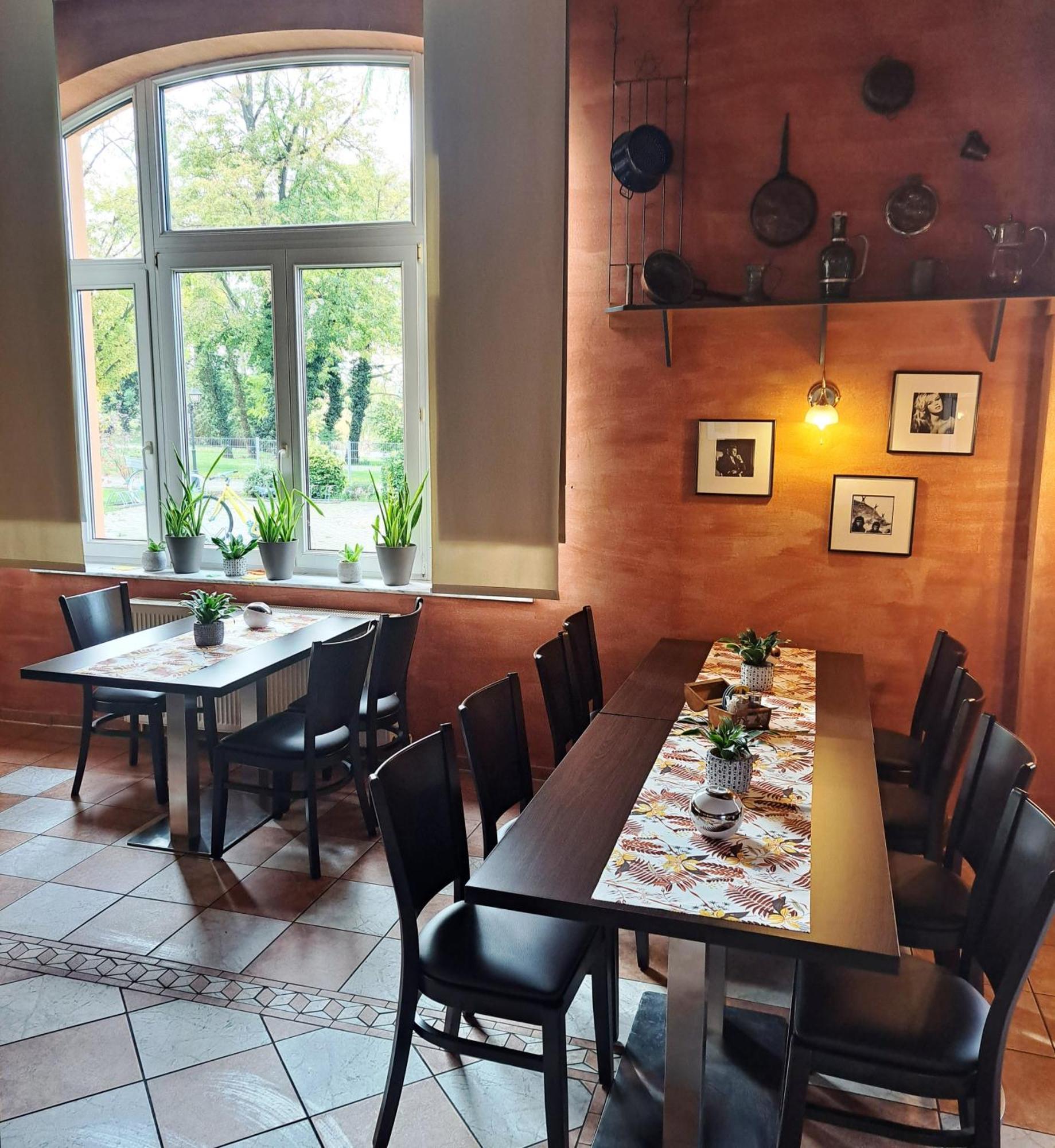 Hotel Altes Badehaus Bad Dürrenberg Екстериор снимка