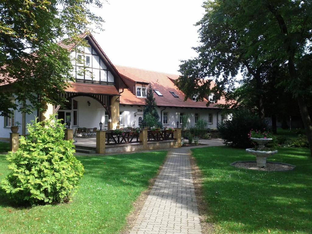 Hotel Altes Badehaus Bad Dürrenberg Екстериор снимка